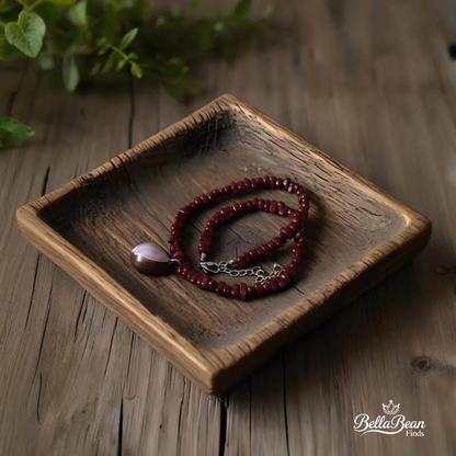 Oceanic Verses: Artisan-Crafted Sea Shell Pendant Necklace with Red Strand
