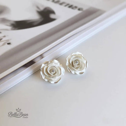 White Camellia Stud Earrings - Your Peaceful Oasis in a Busy World